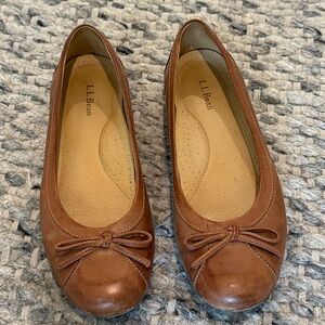 L.L. Bean vintage leather ballet flats 8.5 tan